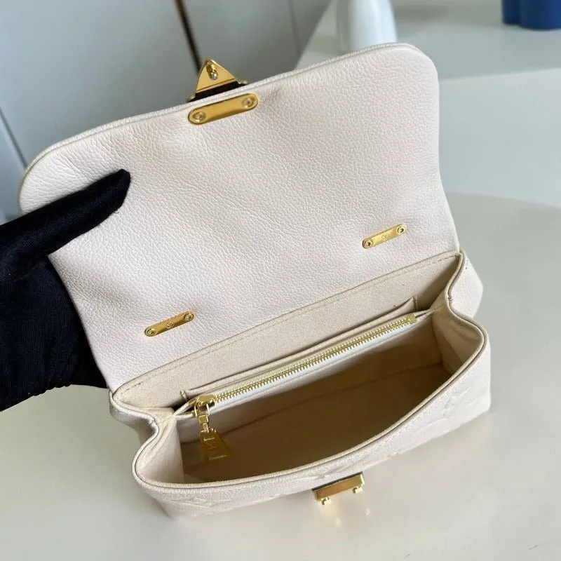 All-in-one ESMEE - Bag Milk Efficient global logistics Madeleine