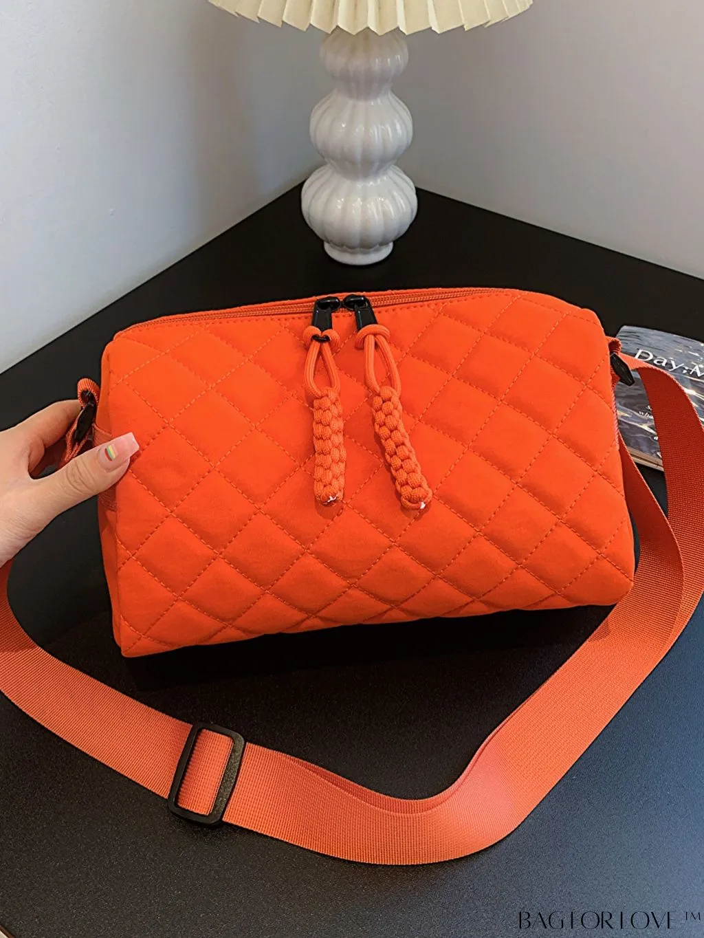BagForLove - Chic Diamond Pattern Shoulder Bag - Fashionably Solid & Stylish