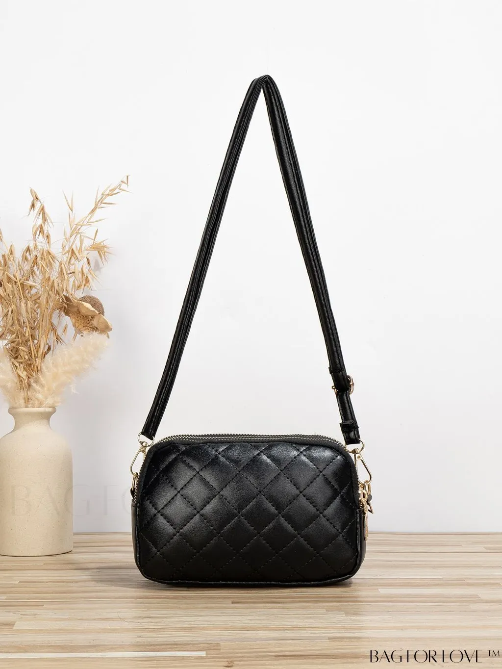 BagForLove - Quilted Pattern Mini Crossbody Bag: Stylish and Compact