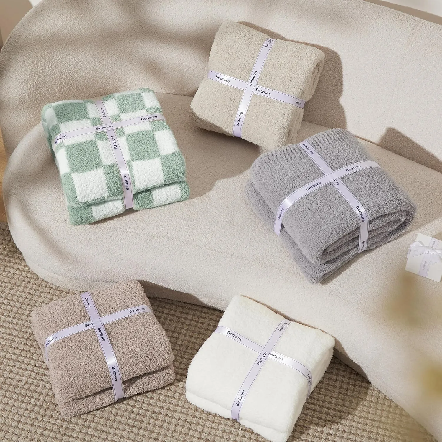 Bedsure Checkered Throw Blanket for Couch - Super Soft, Cozy & Warm Knit Blanket, Breathable, Lightweight & Fluffy for Bed & Sofa, Checkered Green, 50x60 Inches