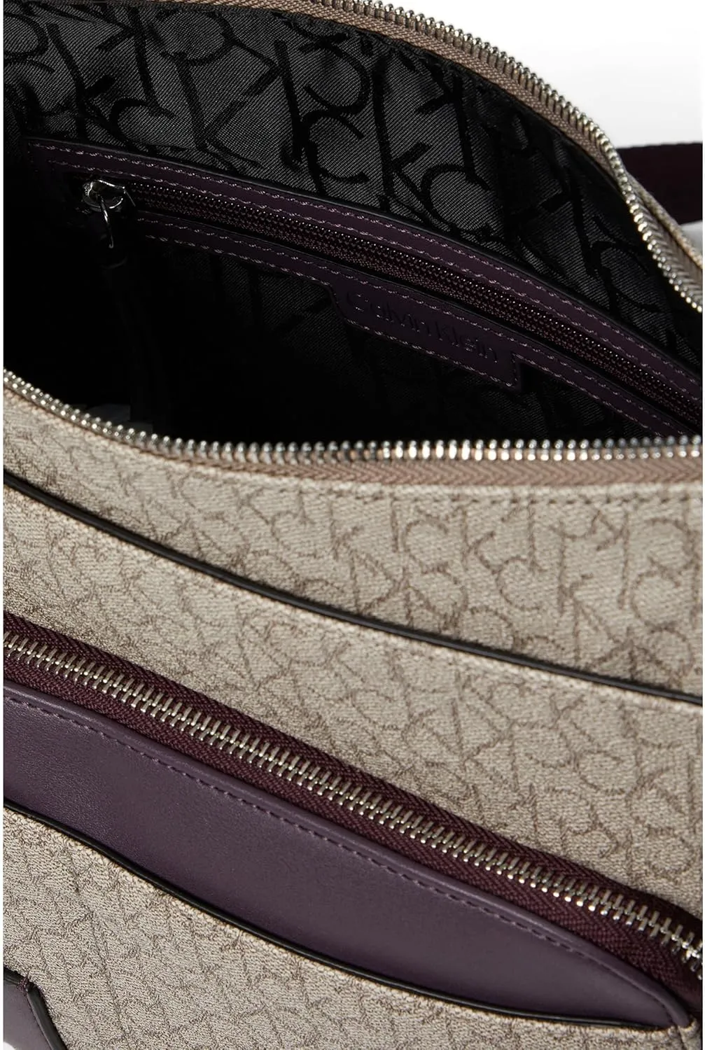 Calvin Klein Lorelai Signature Messenger