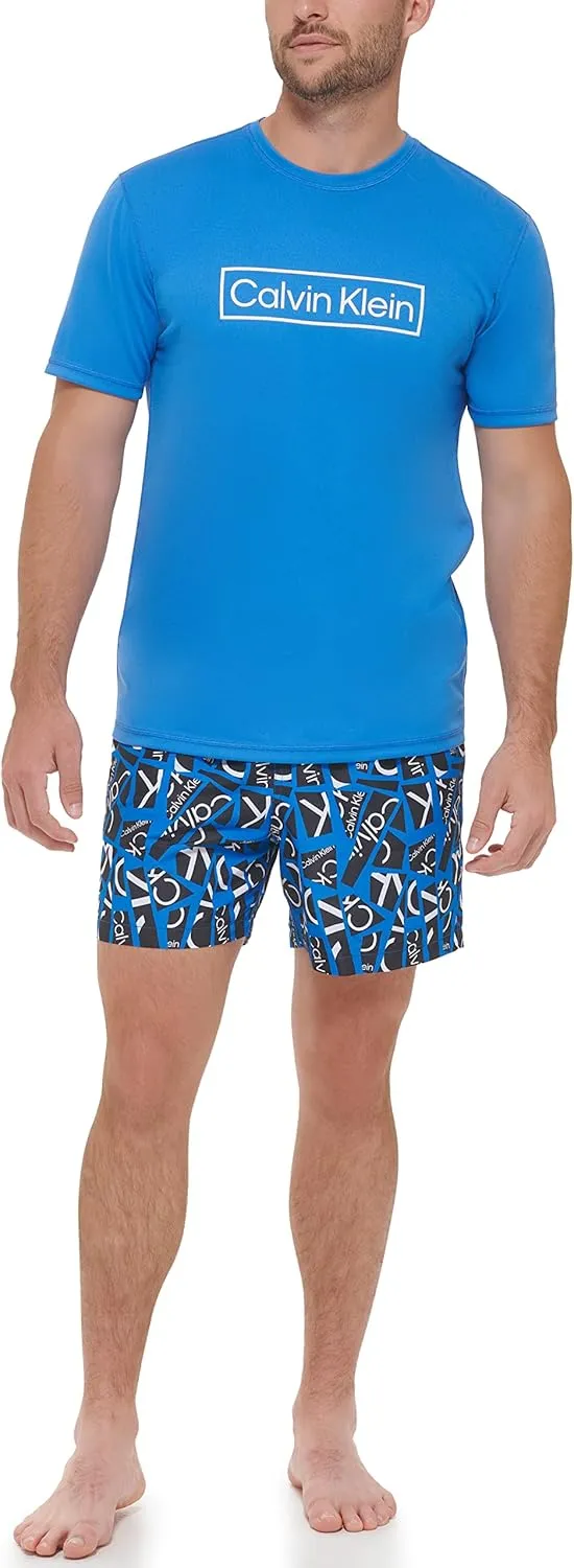 Calvin Klein Men's Standard Light Weight Quick Dry Short Sleeve 40  UPF Protection Active Top
