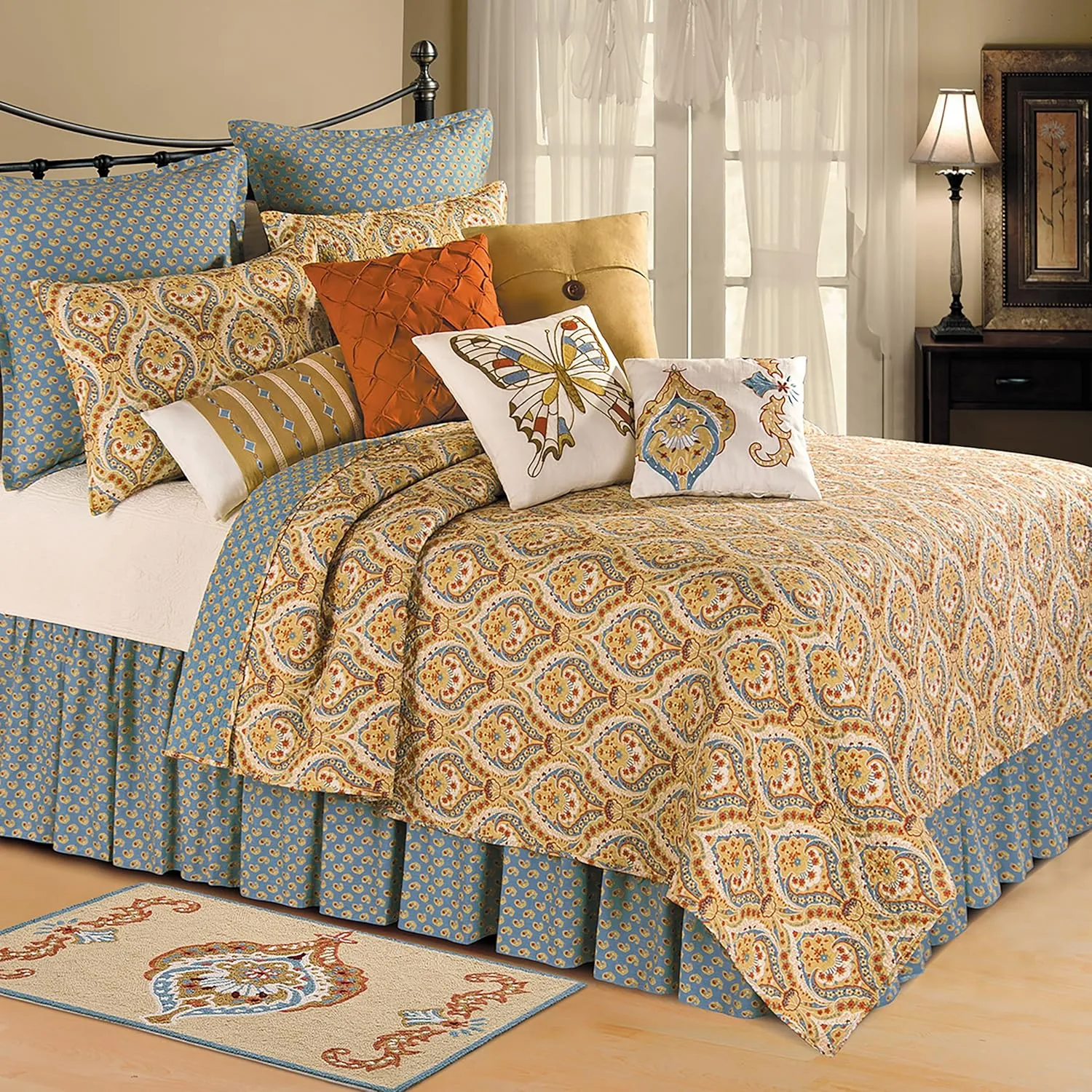 C&F Home Mandalay Tan Brown Blue Damask King Quilt 100% Cotton Lightweight Machine Washable Reversible Bedspread Coverlet King Tan