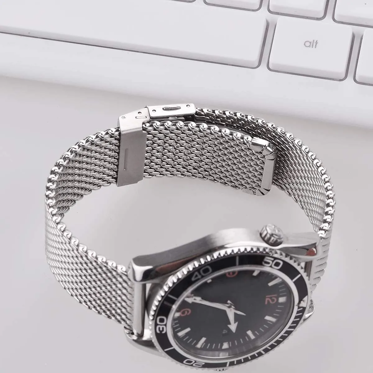 EACHE Stainless Steel Thick Mesh Watch Bands for Mens, Quick Release Adjustable Heavy Duty Mesh Watch Straps 18mm 20mm 22mm