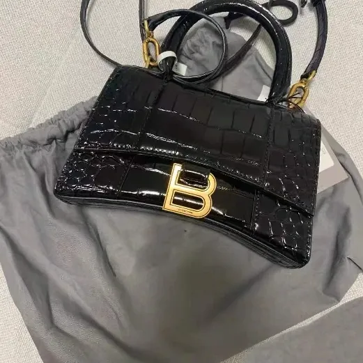ESMEE - Handbag Crocodile Embossed Black