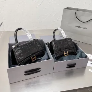 ESMEE - Handbag Crocodile Embossed Black