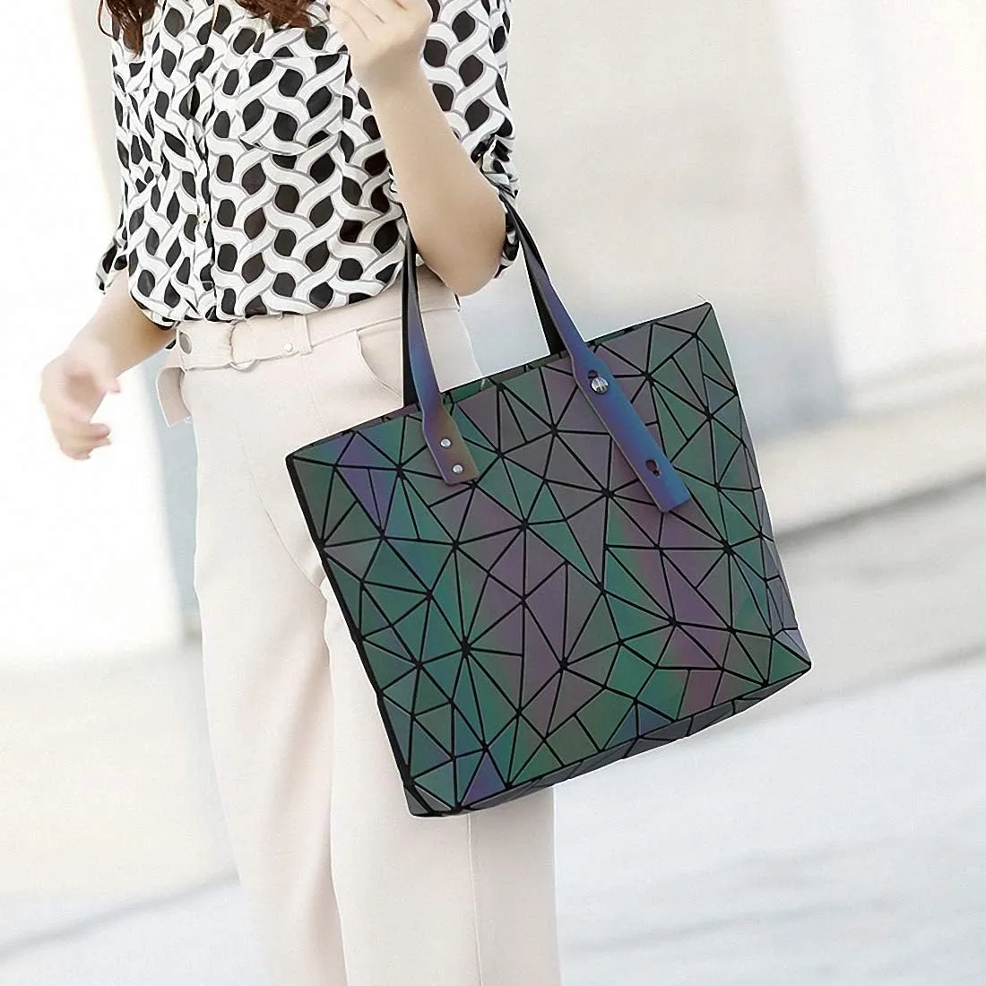 Geometric Luminous Tote Bag Holographich Purses and Handbags Flash Reflactive Crossbody Bag for Women