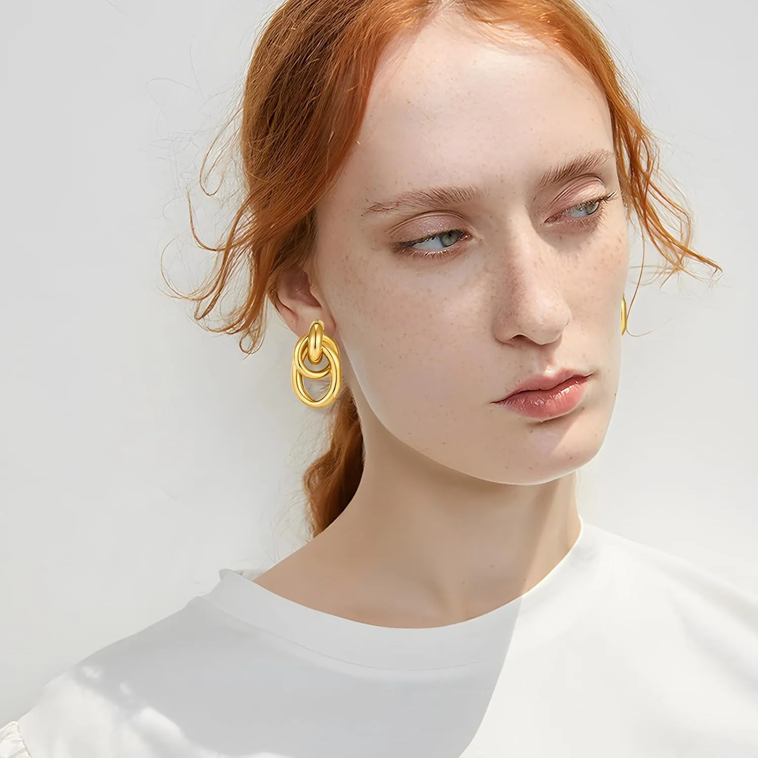 Gold Geometric Clip On Earrings for Women 18K Chunky Gold Knot Link Clip Earrings Trendy Jewelry