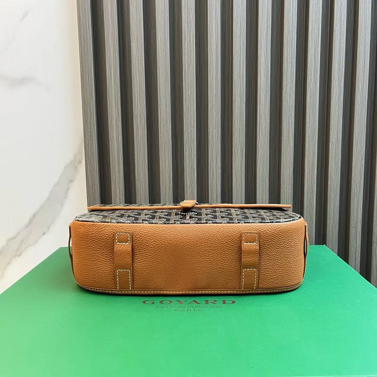 Goyard Preloved Black Messenger Bag