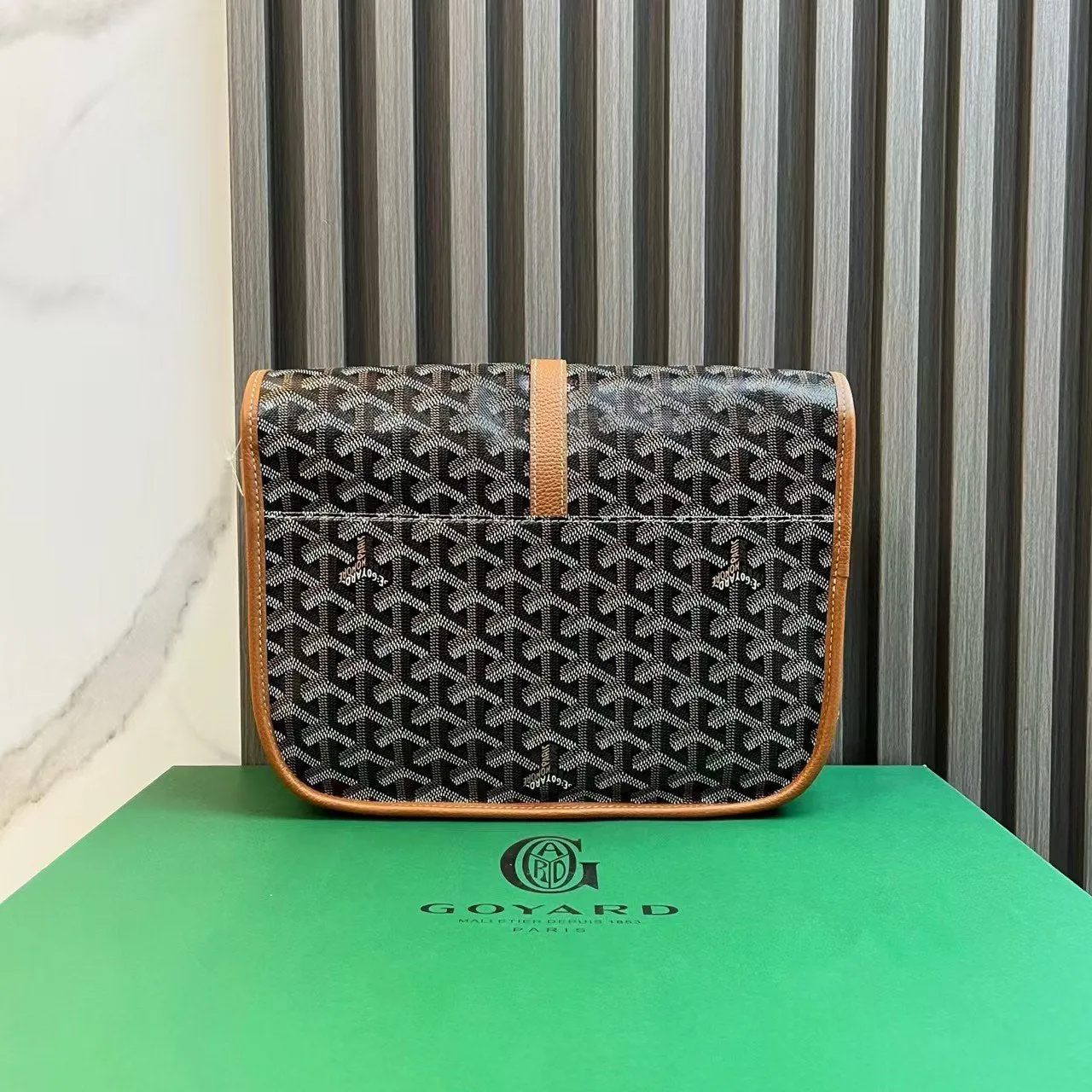Goyard Preloved Black Messenger Bag