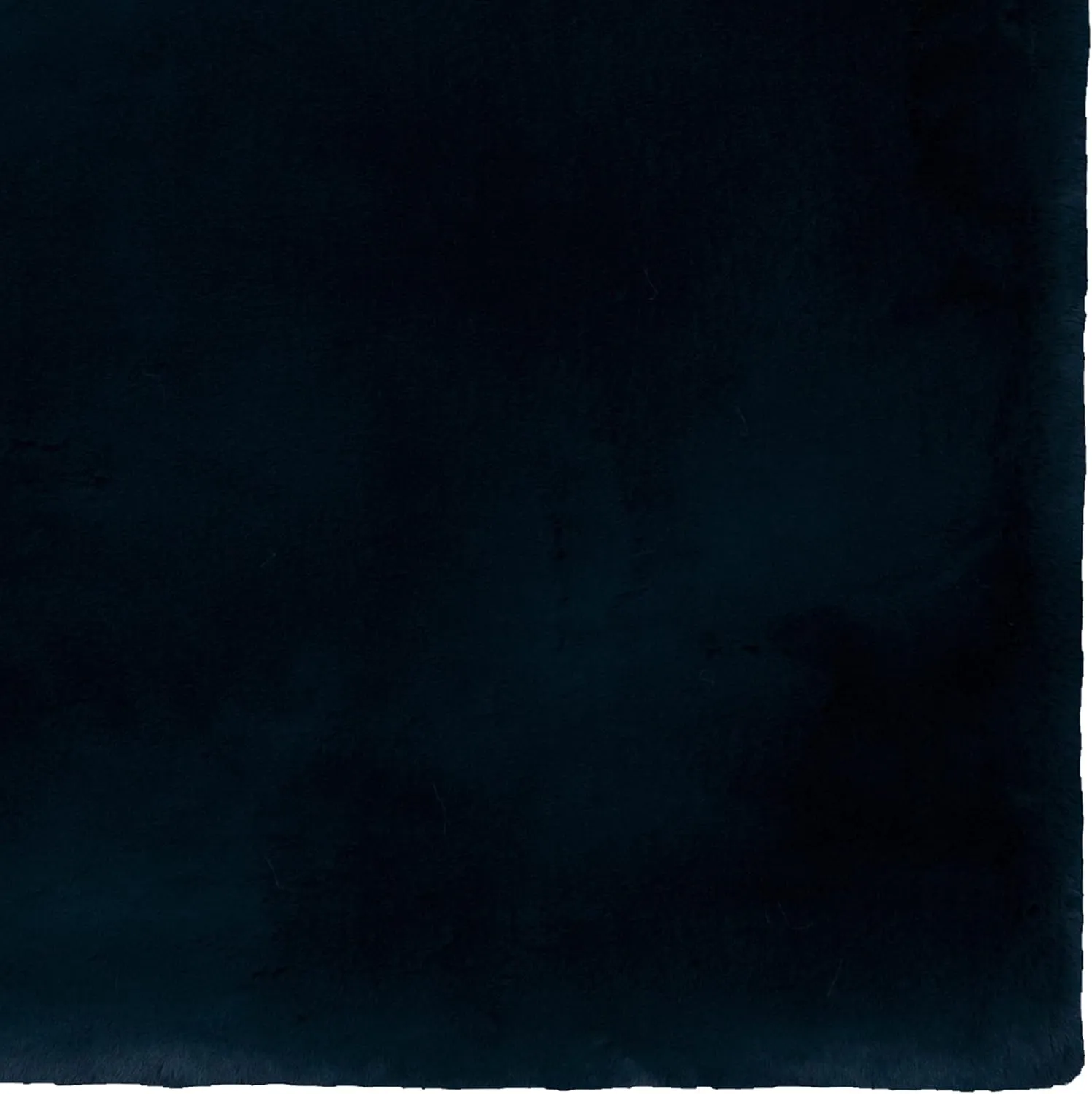 Linon Haven Lux Soft Faux Rabbit Navy Solid Colored 3' X 5' Accent Rug
