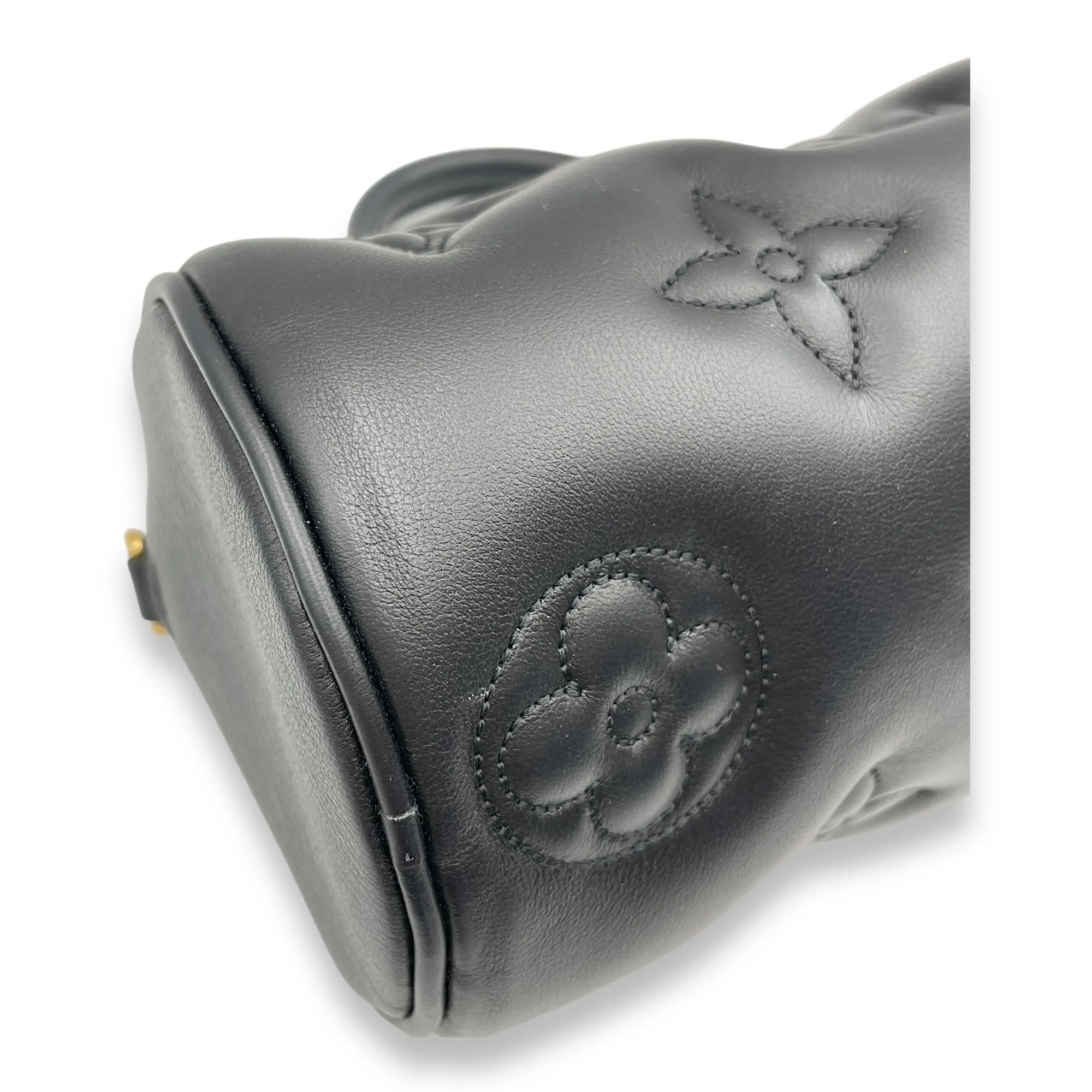 Papillon BB Black Crossbody Bag in Calfskin, Gold hardware