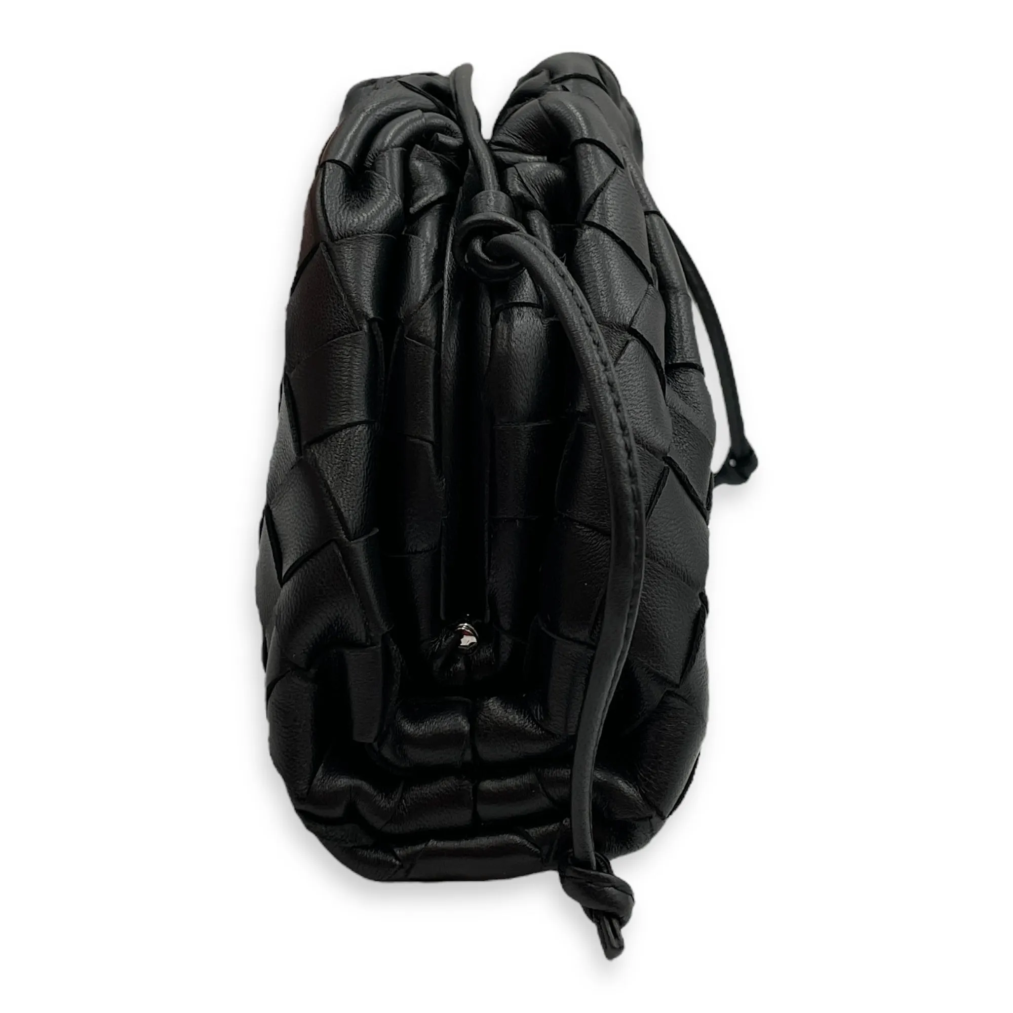 Pouch bag Intrecciato Black Crossbody Bag in Nappa Leather