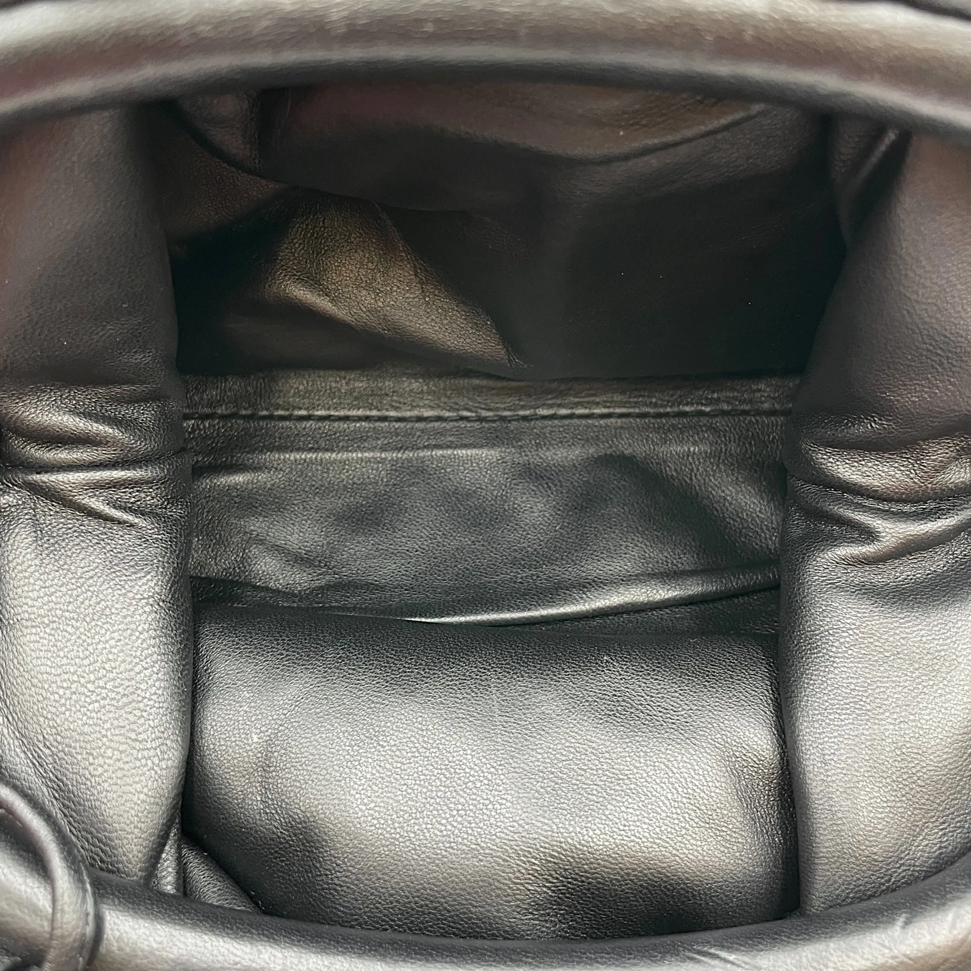 Pouch bag Intrecciato Black Crossbody Bag in Nappa Leather