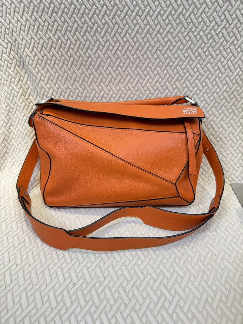 Preloved Loewe Puzzle Bag Orange Leather Crossbody