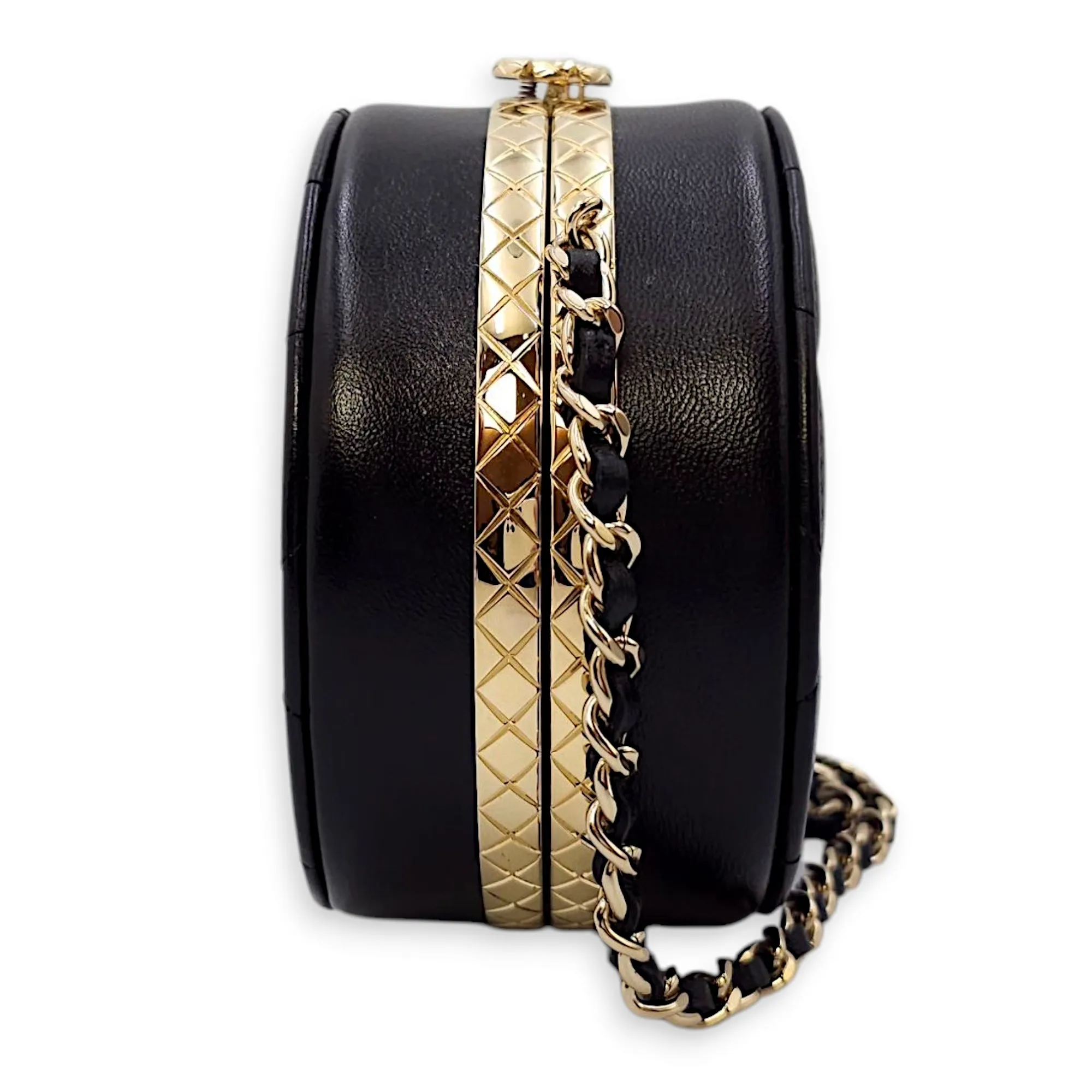 Quilted Filigree Chain Around Circle Black Crossbody Bag in Lambskin, Gold hardware