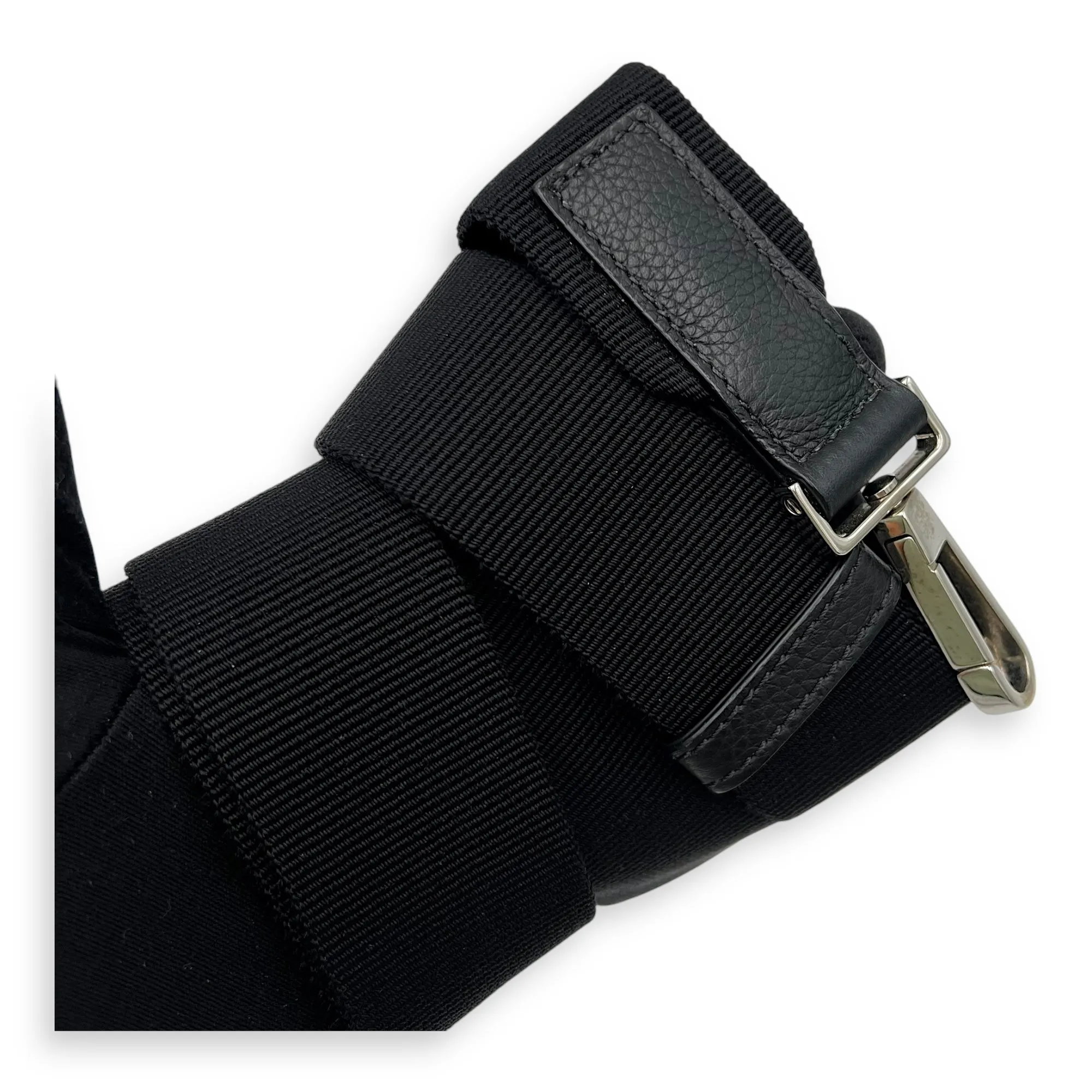 Roller Crossbody Bag Black in Calfskin, Silver hardware