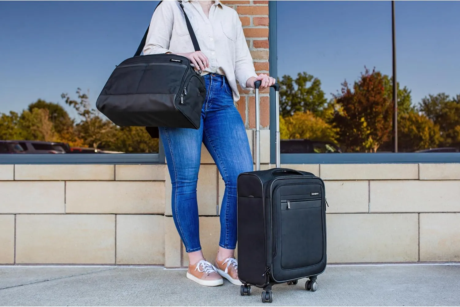 Samsonite Ascella 3.0 Softside Expandable Luggage with Spinner Wheels, 3-Piece Set (20/25/28), Black