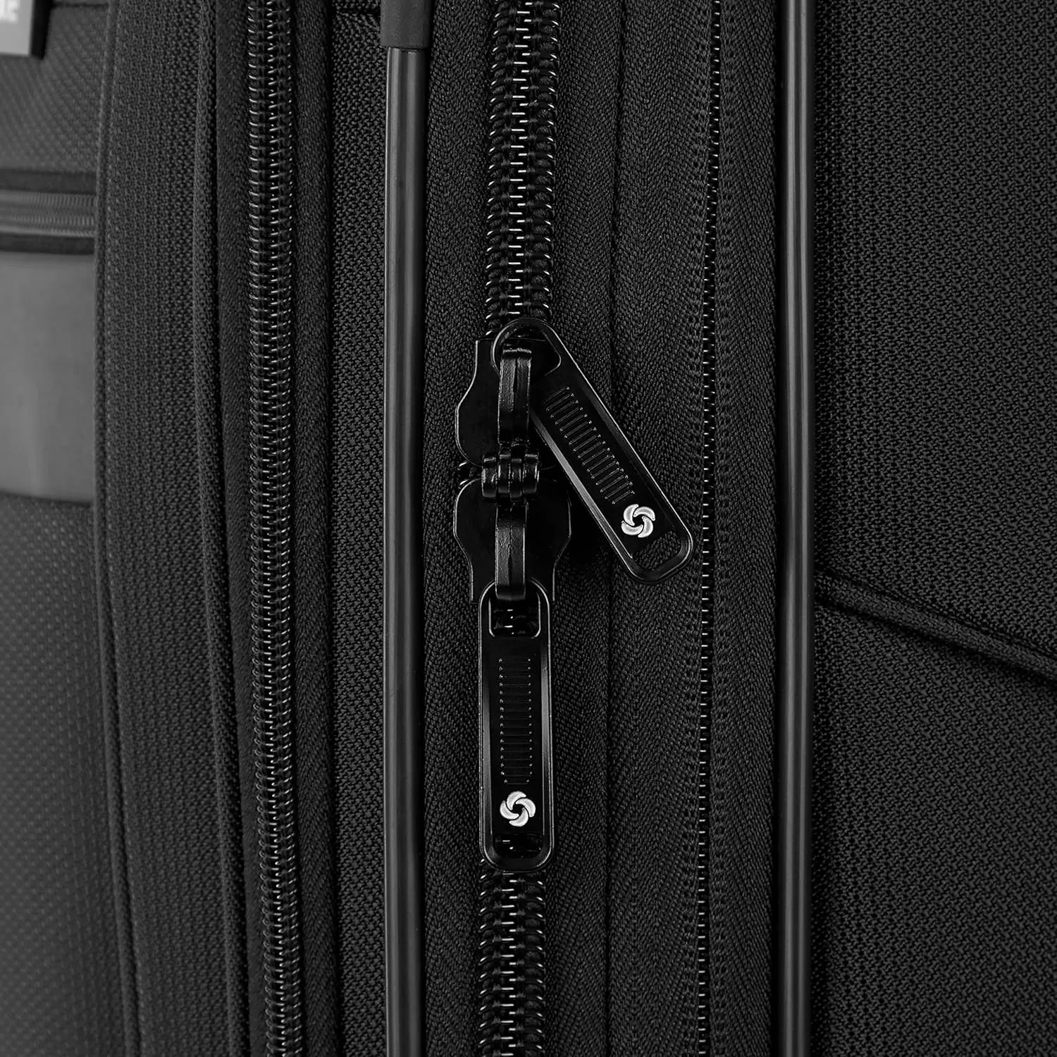 Samsonite Ascella 3.0 Softside Expandable Luggage with Spinner Wheels, 3-Piece Set (20/25/28), Black