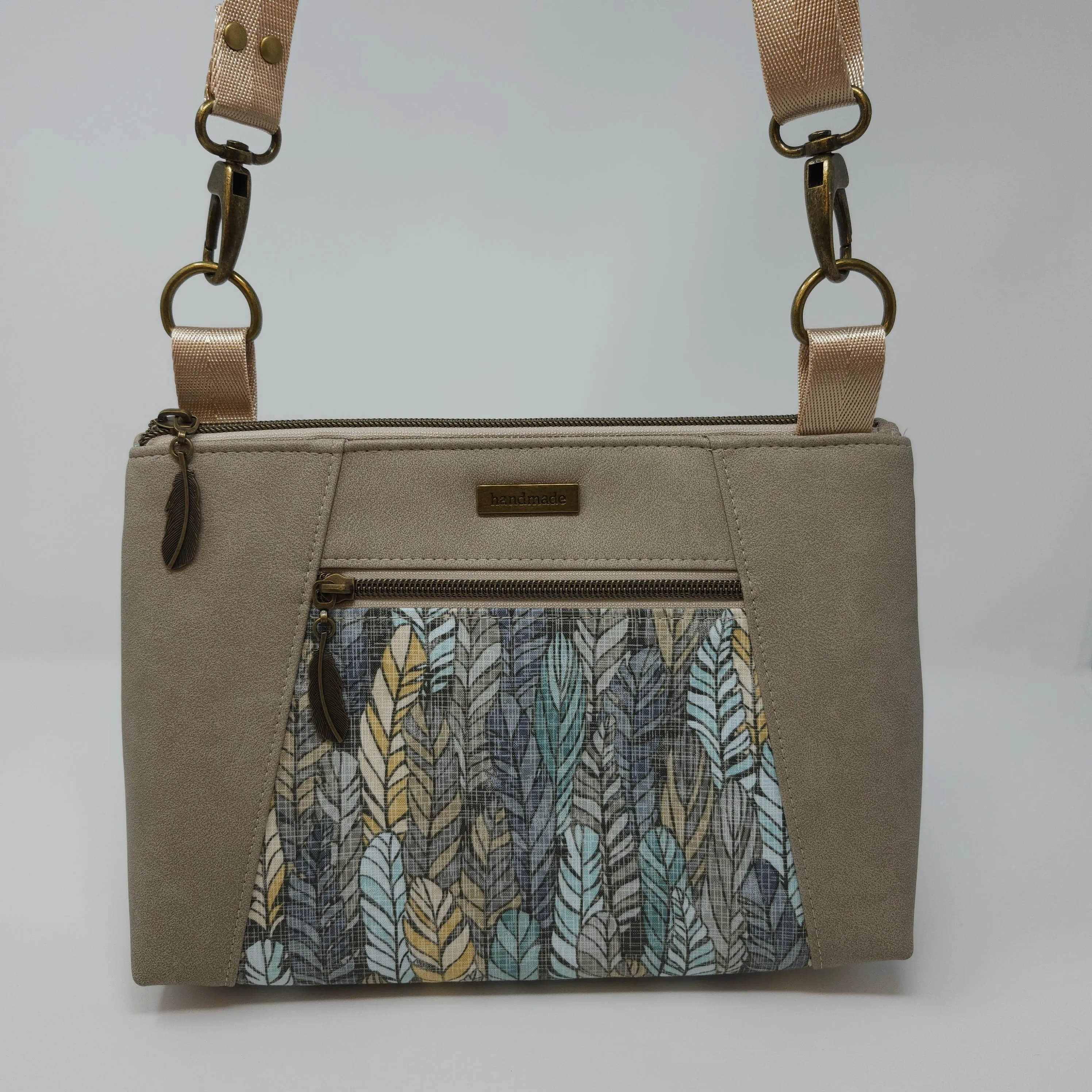 Sunshine Crossbody - Feathers
