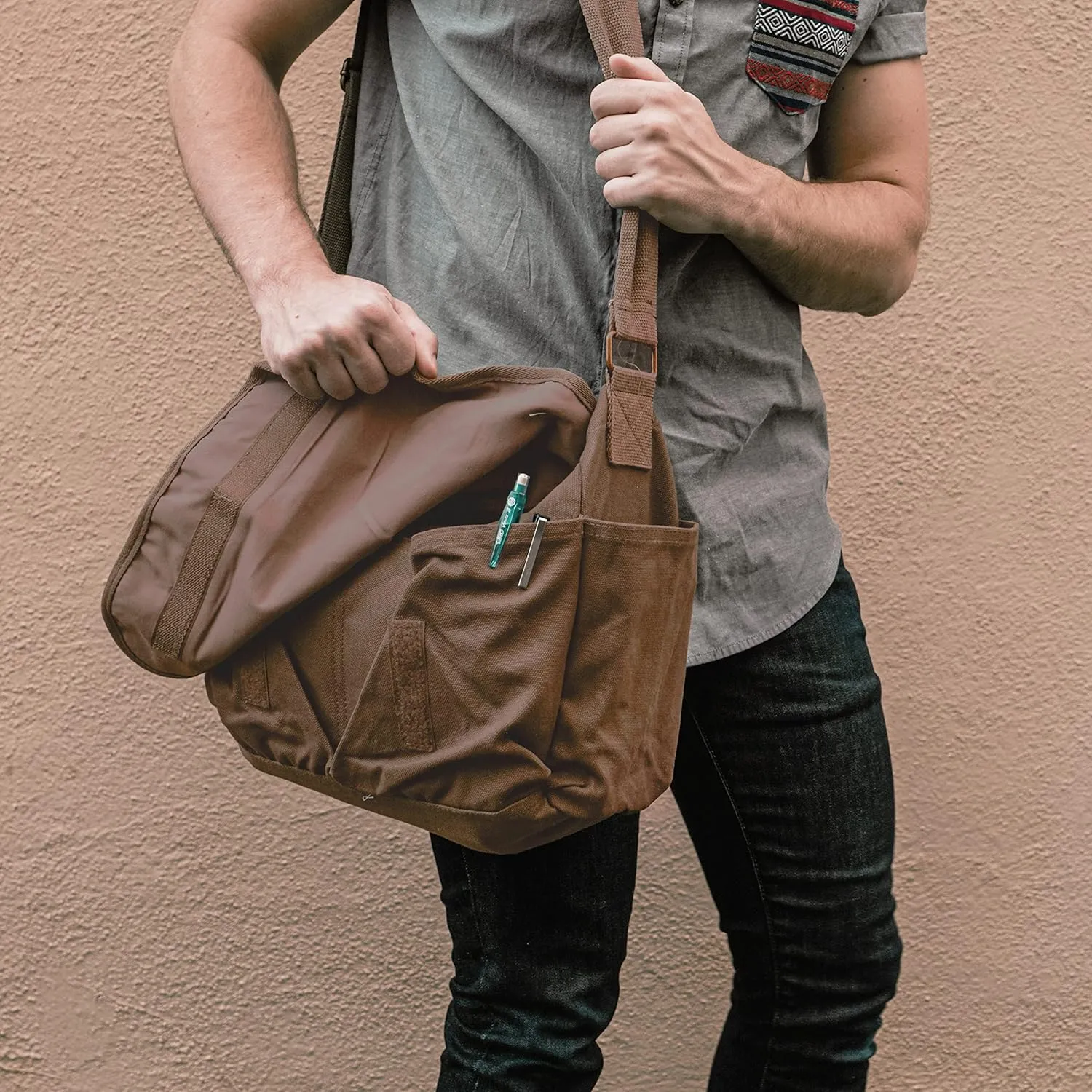 Sweetbriar Classic Vintage Messenger Bag - Original Heavyweight Cotton Canvas Shoulder Bag with Upgraded Features