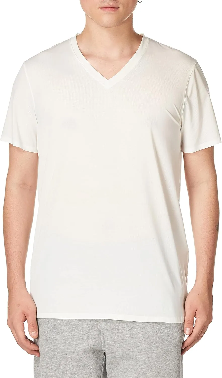 Under Armor Men's ArmourVent Mesh Series V-Neck Undershirt