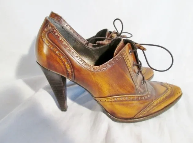 Womens STUART WEITZMAN LEATHER GRANNY Victorian Steampunk Shoe BROWN 5.5